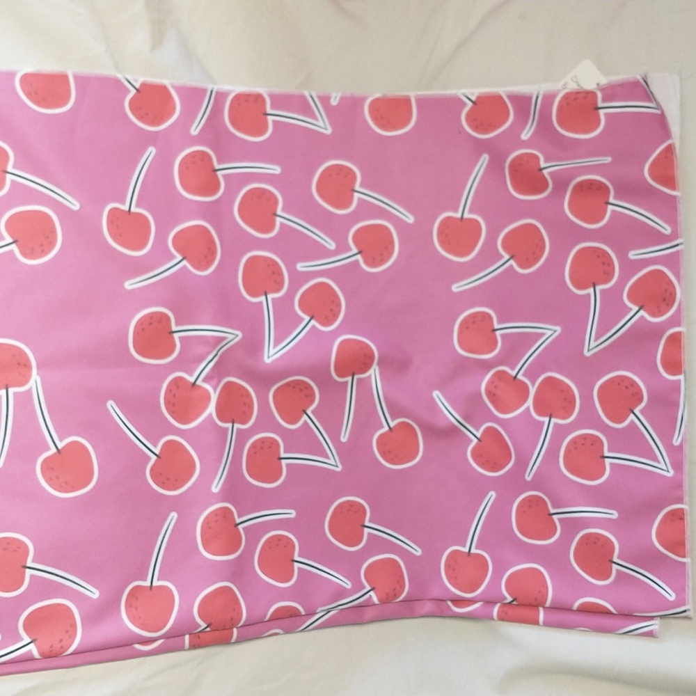 👄 🍒 Stella Saksa Fierce Cherry Beach Towel